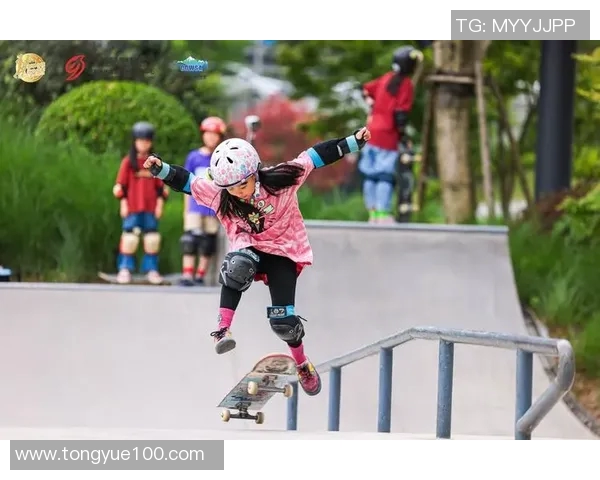 成都滑板队在世界街舞大赛中以65分领先积分榜，展现出色实力与风采