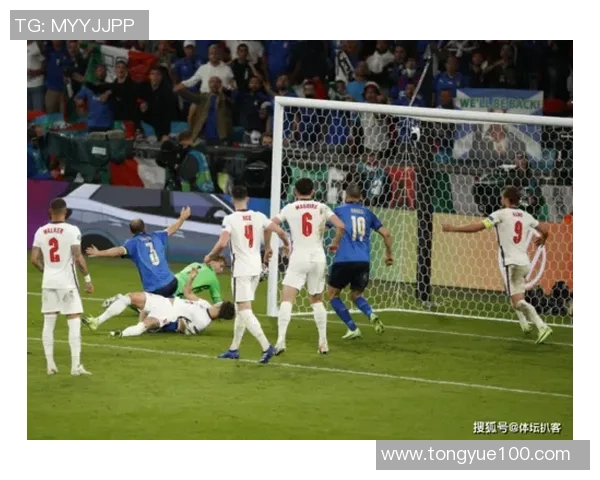 曼联有意签下博努奇,引发转会市场的热烈讨论 曼联有意签下博努奇,引发转会市场的热烈讨论