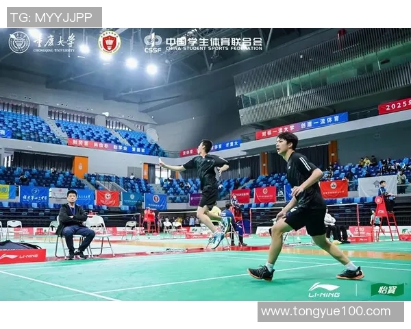 羽毛球的战术博弈:探秘成都羽毛球队的竞技策略与团队协作 羽毛球的战术博弈:探秘成都羽毛球队的竞技策略与团队协作